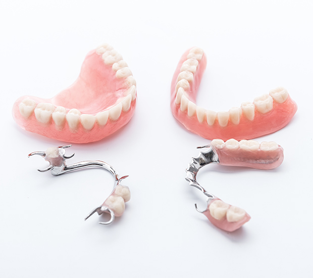 San Lorenzo Dentures and Partial Dentures
